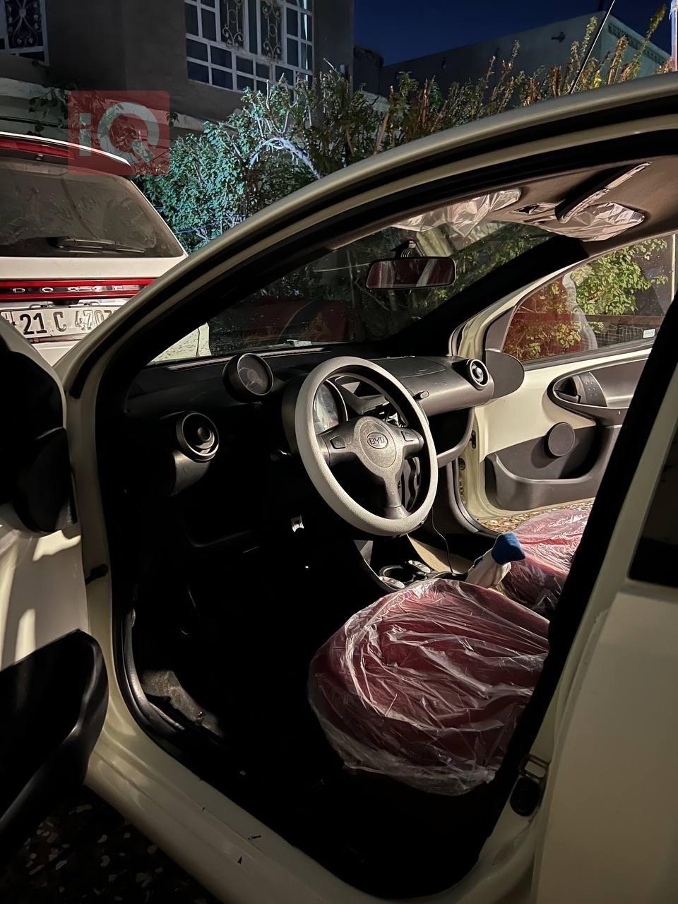 BYD F0